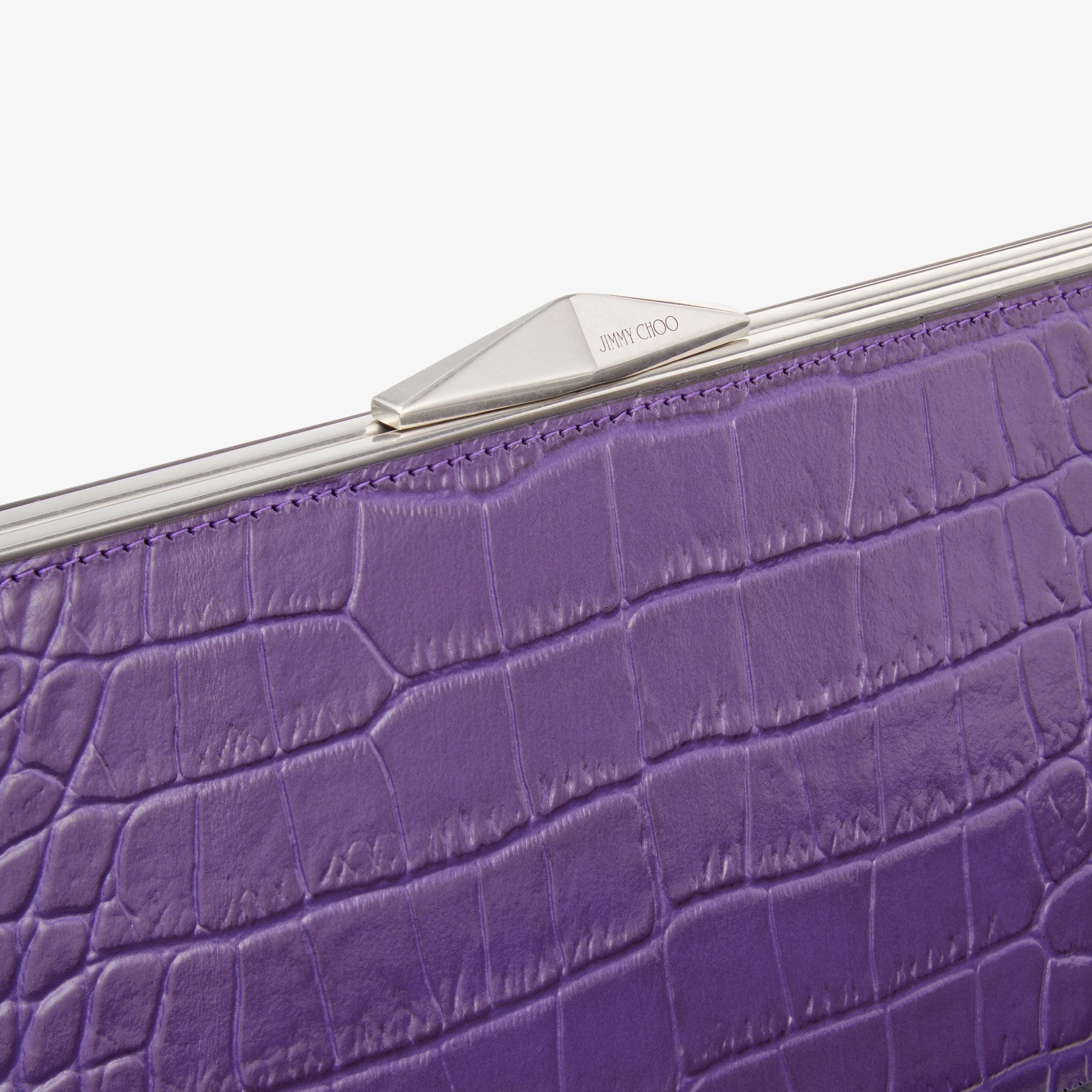Diamond Cocktail
Cassis Croc-Embossed Leather Cocktail Clutch - 5