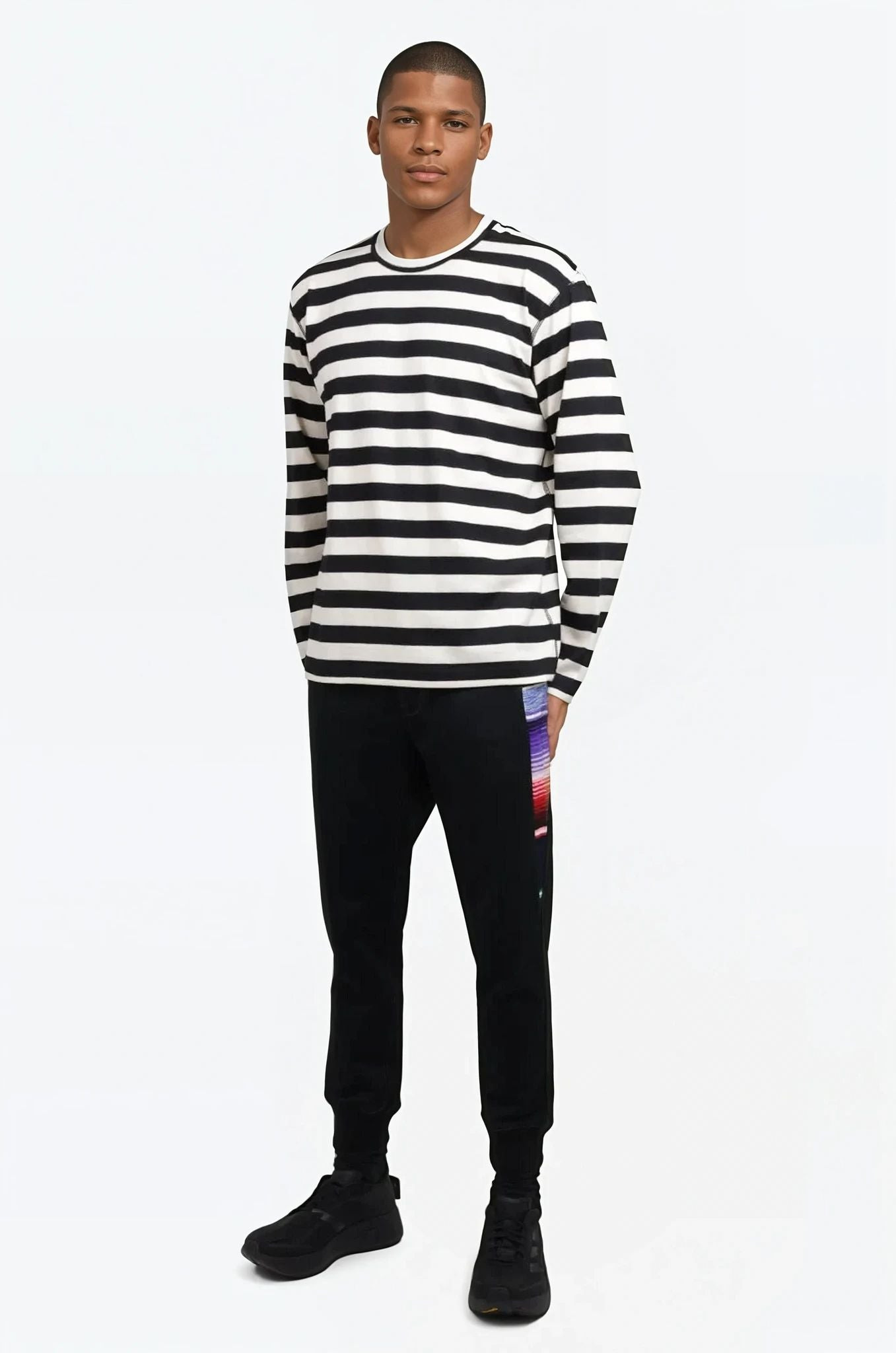 STRIPE PRINT L/S T-SHIRT | BLACK/WHITE - 2