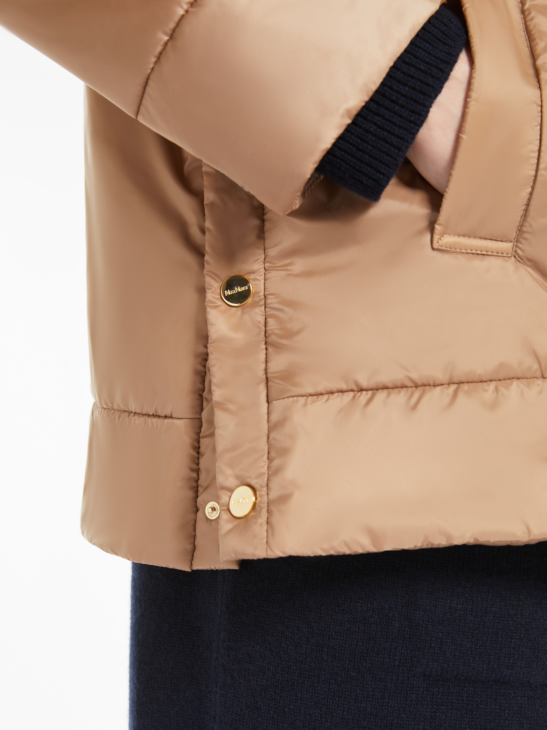 DARIA Water-repellent canvas padded sweatshirt - 6