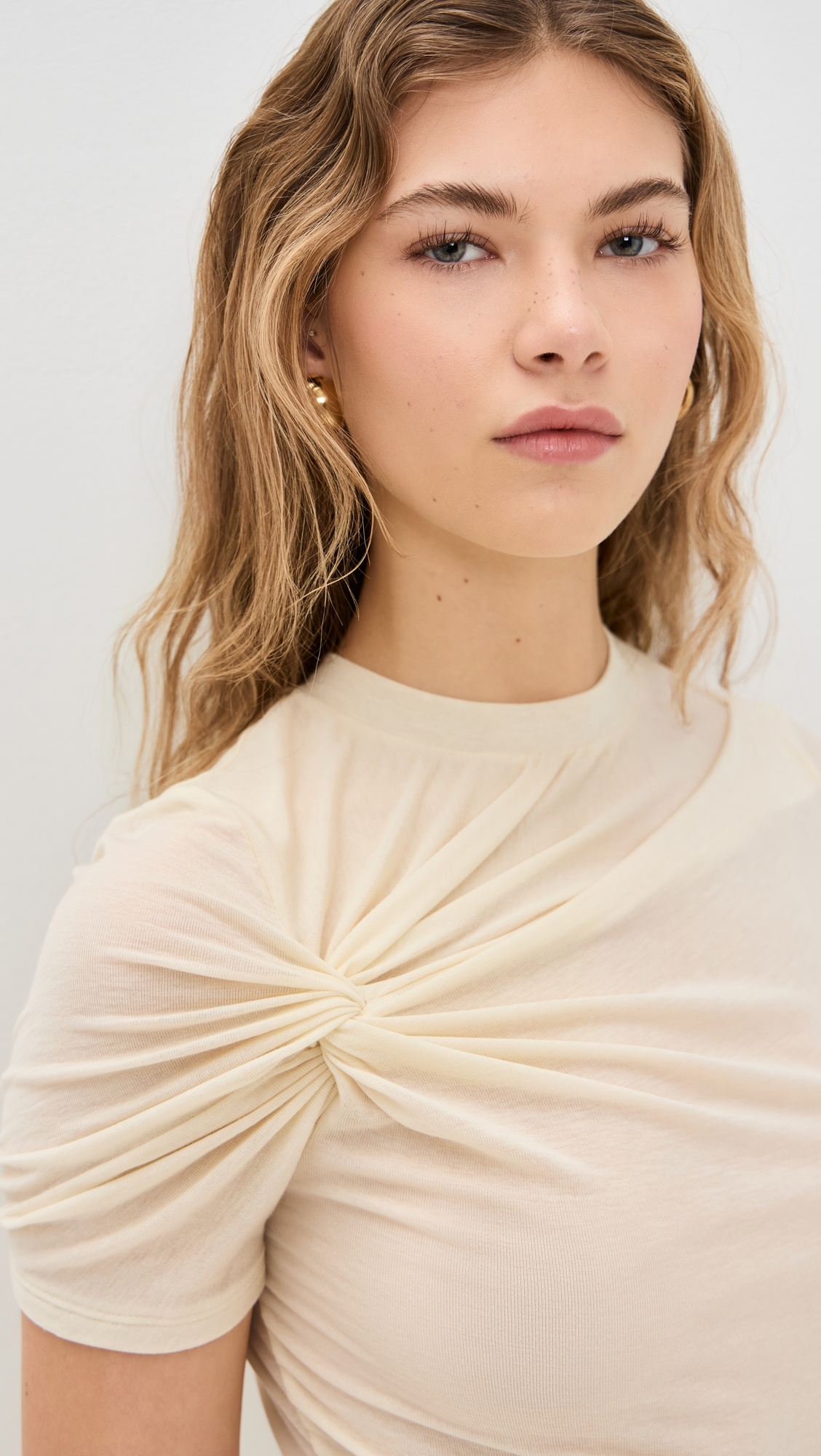 Lissa Tee - 4