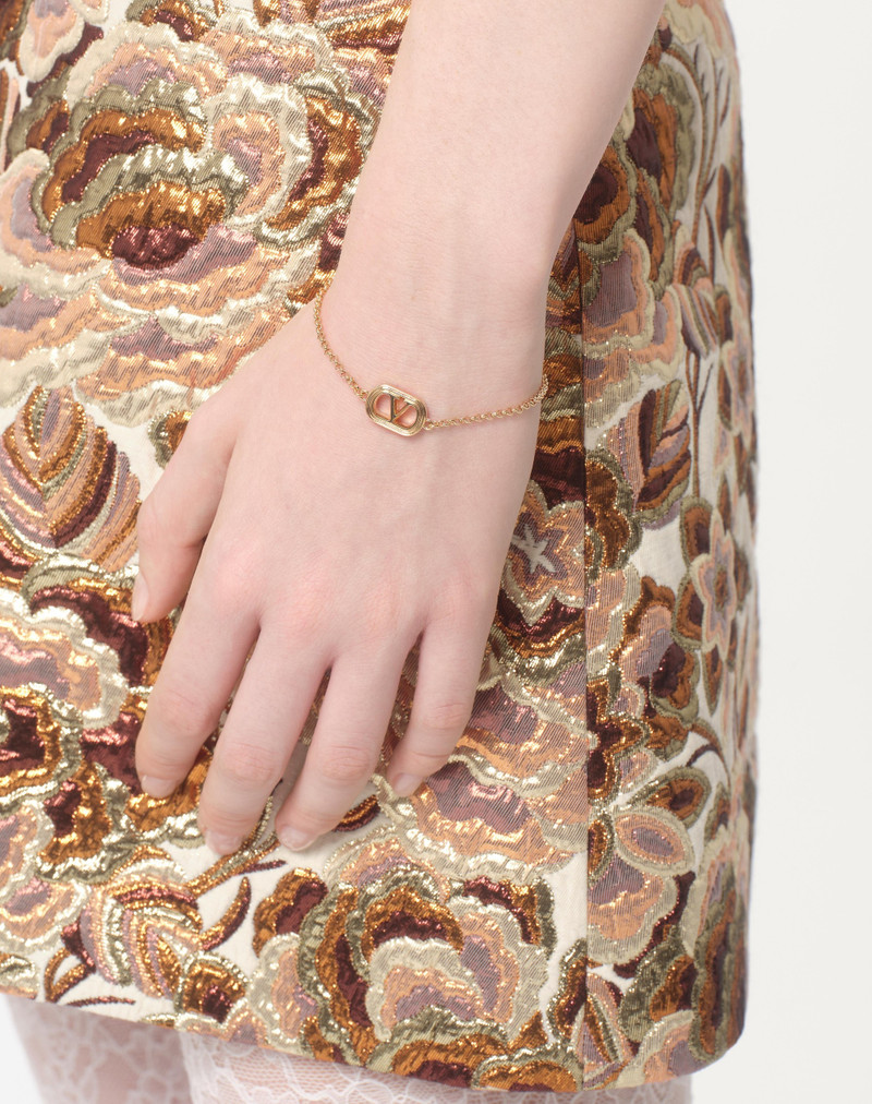Valentino OVAL BRACELET IN METAL AND SWAROVSKI® PEARL outlook