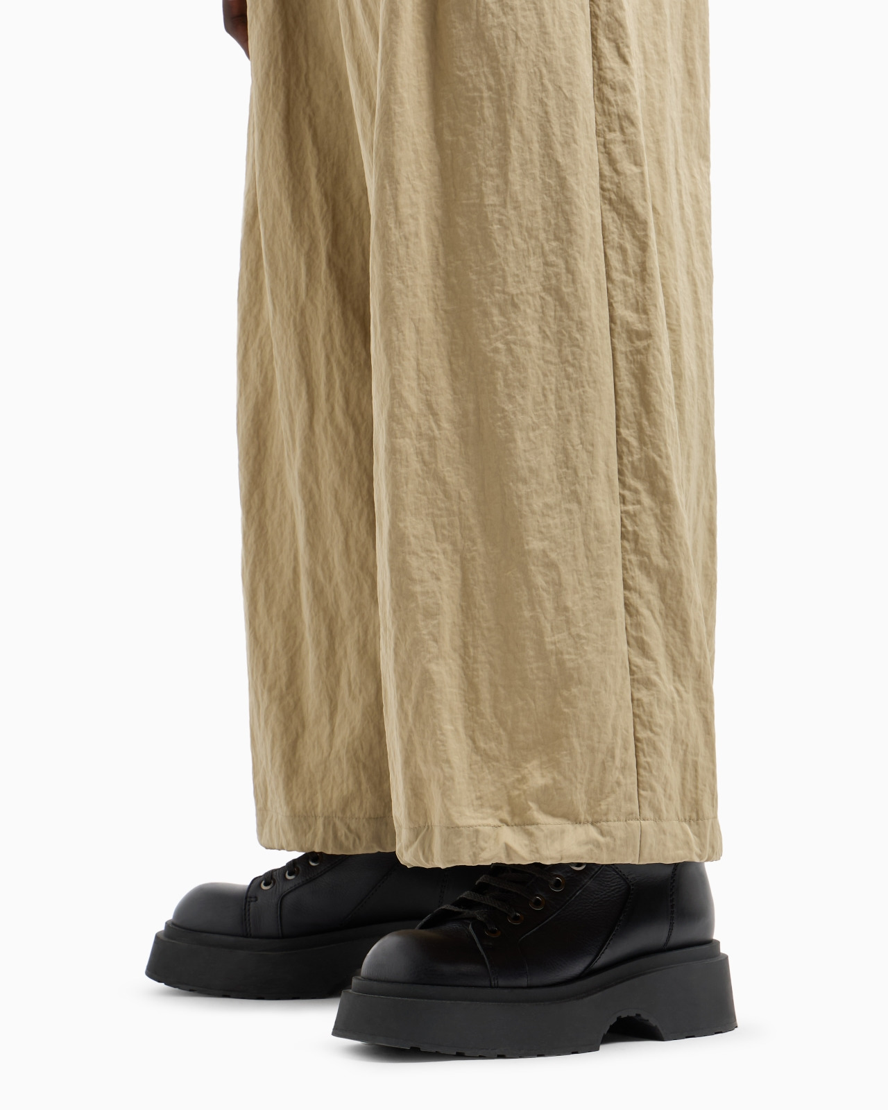 WIDE TROUSERS IN TECHNICAL FABRIC WITH DRAWSTRING AT THE HEM - 5