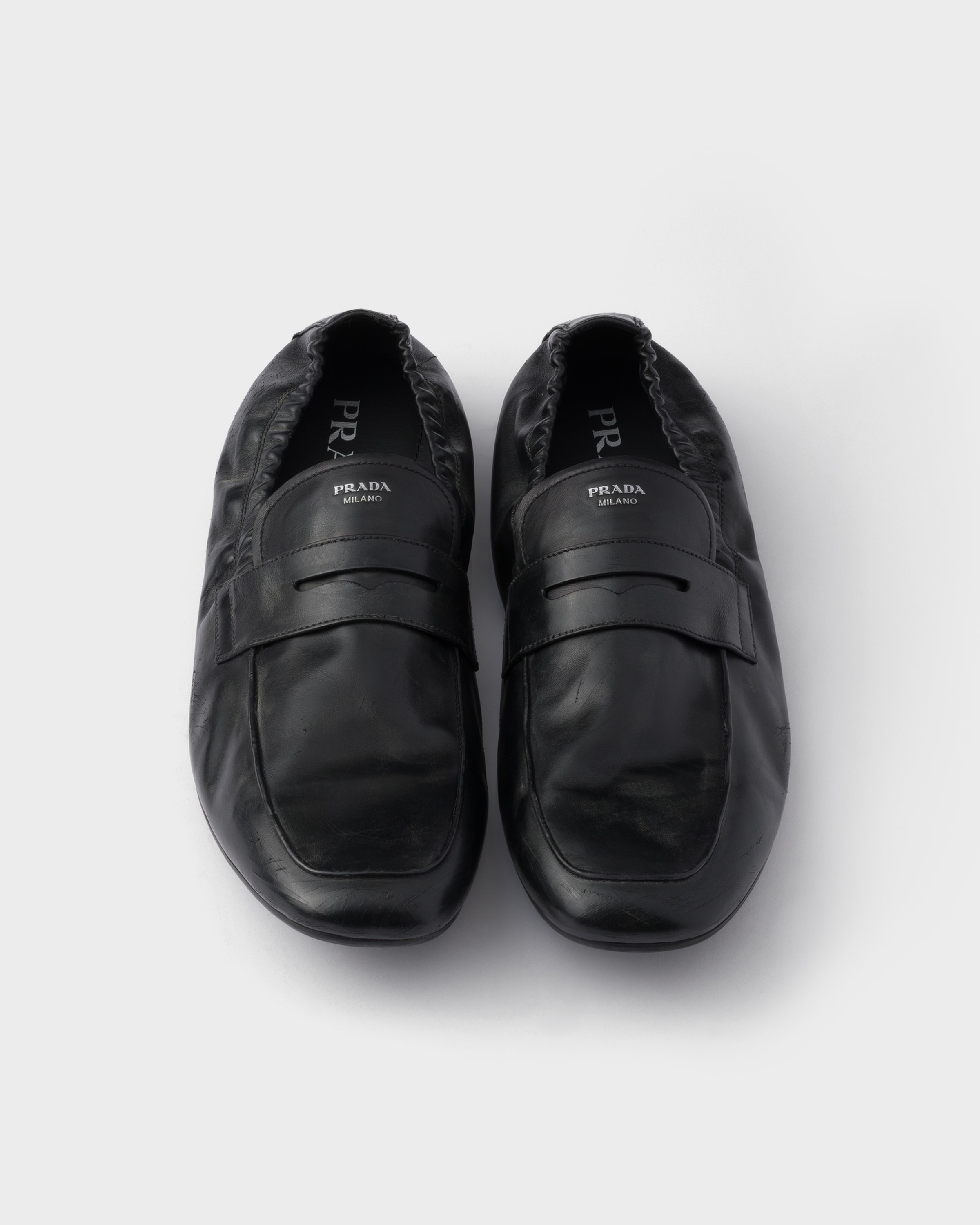 Shuffle antiqued leather loafers - 4