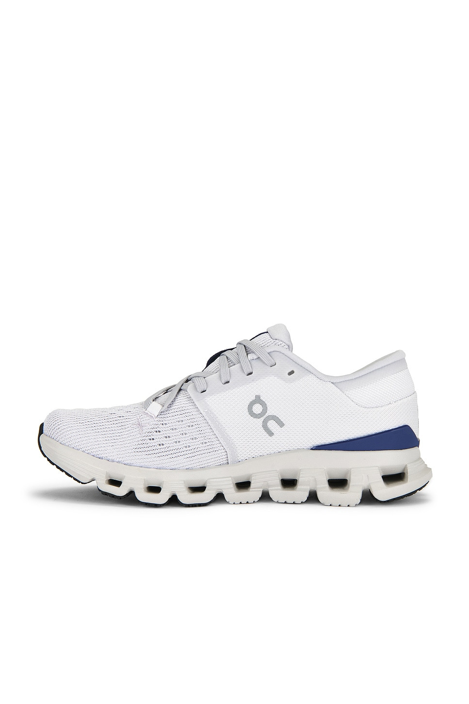Cloud X 4 Sneaker - 5