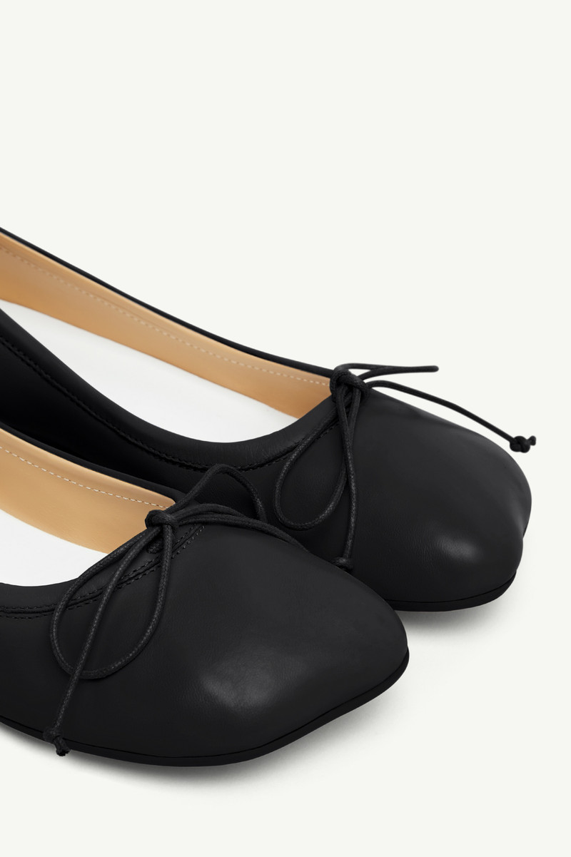 Anatomic ballet flats 4