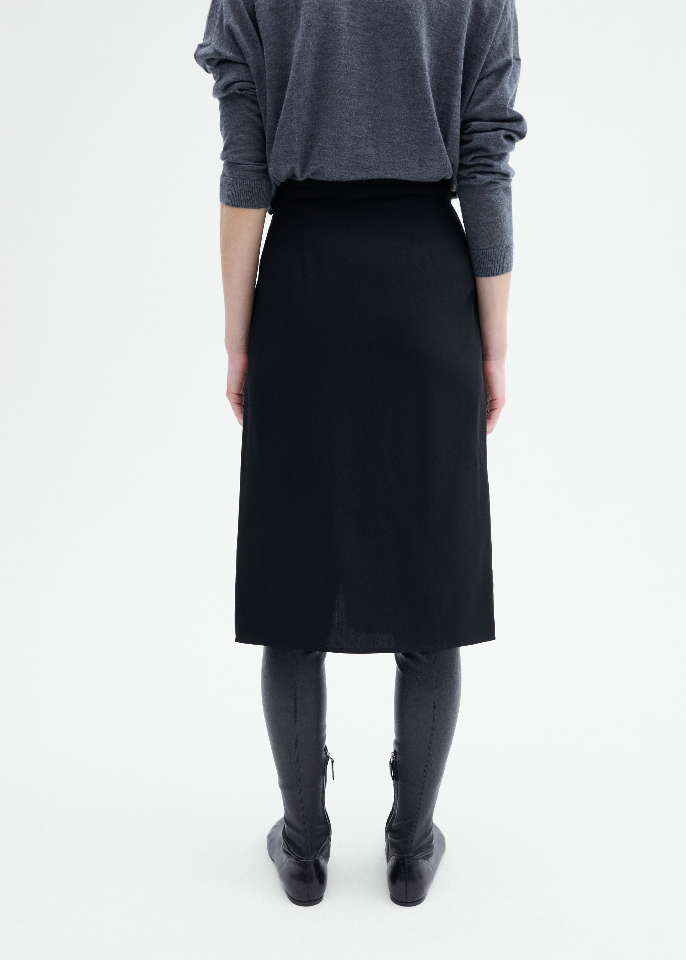 Slim Midi Skirt in Viscose Wool - 3