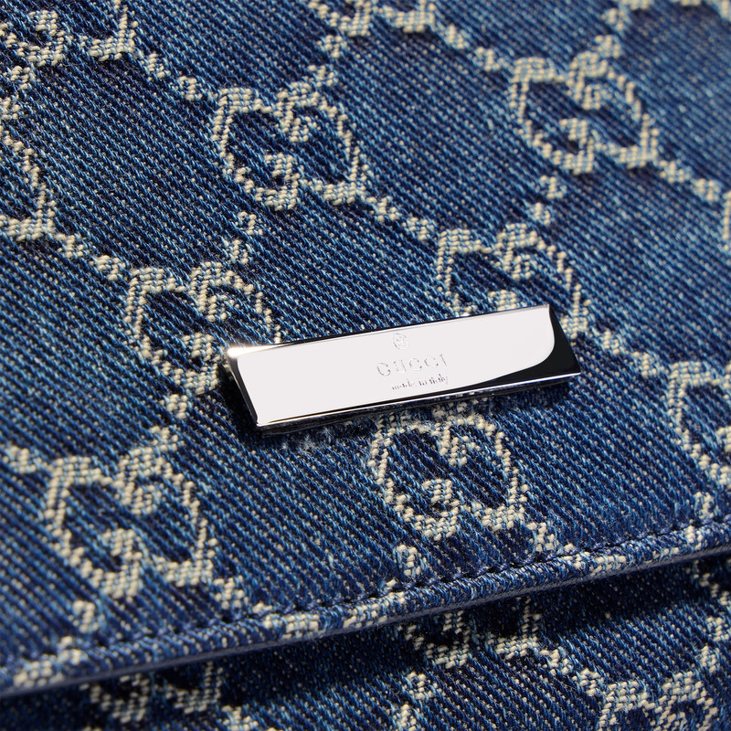 Small pouch with strap and Gucci plaque 6