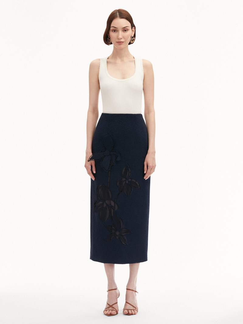 Oscar de la Renta ORCHID EMBROIDERED TWEED SKIRT outlook