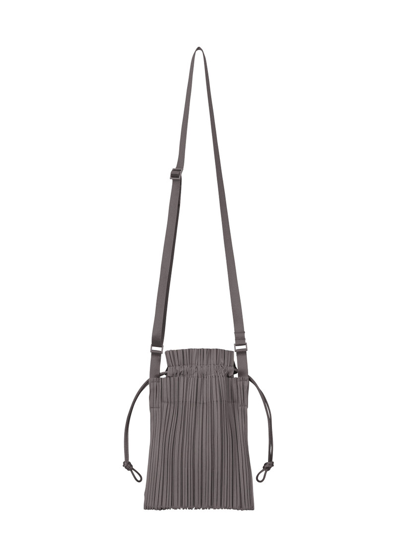 SQUARE PLEATS BAG 1