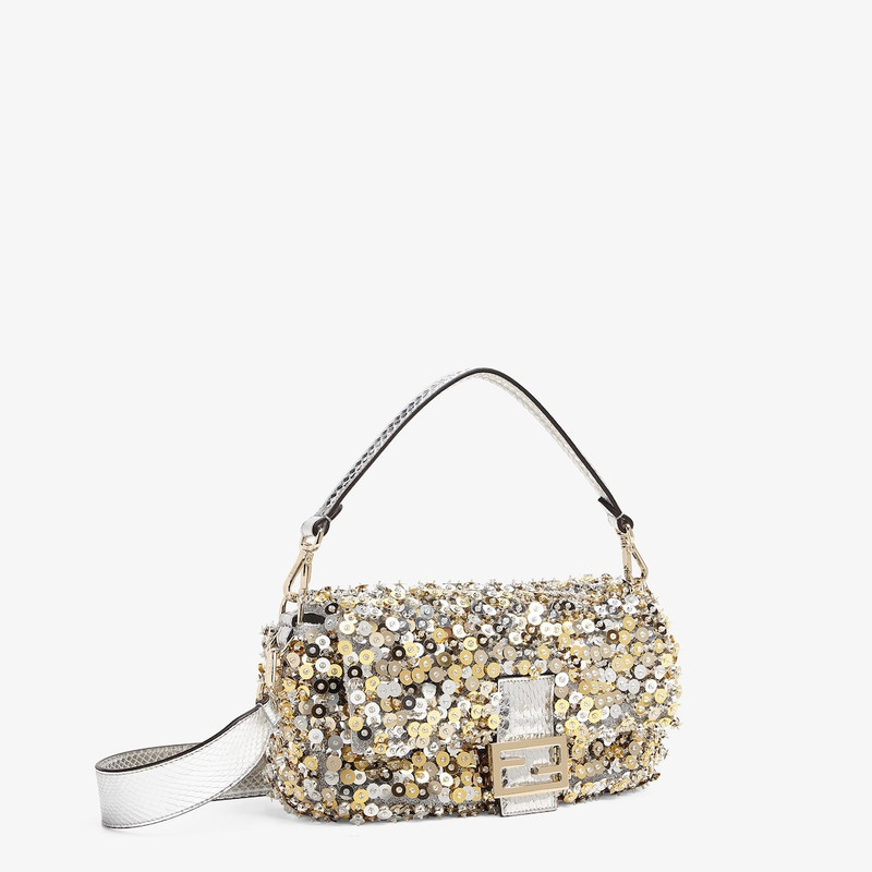 FENDI Baguette outlook