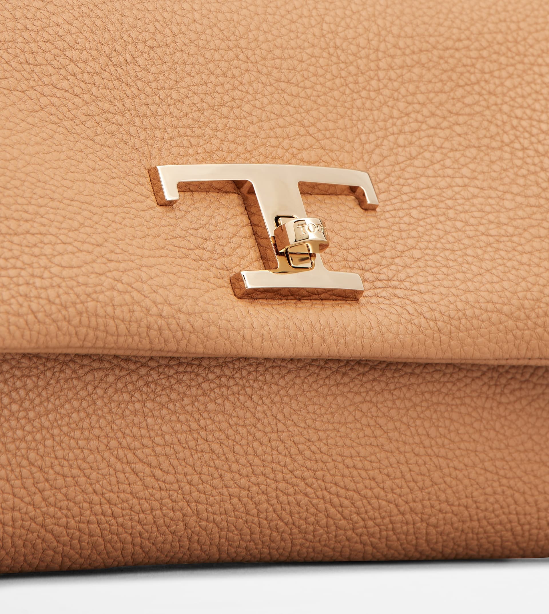 T TIMELESS FLAP BAG IN LEATHER MINI - BROWN - 5