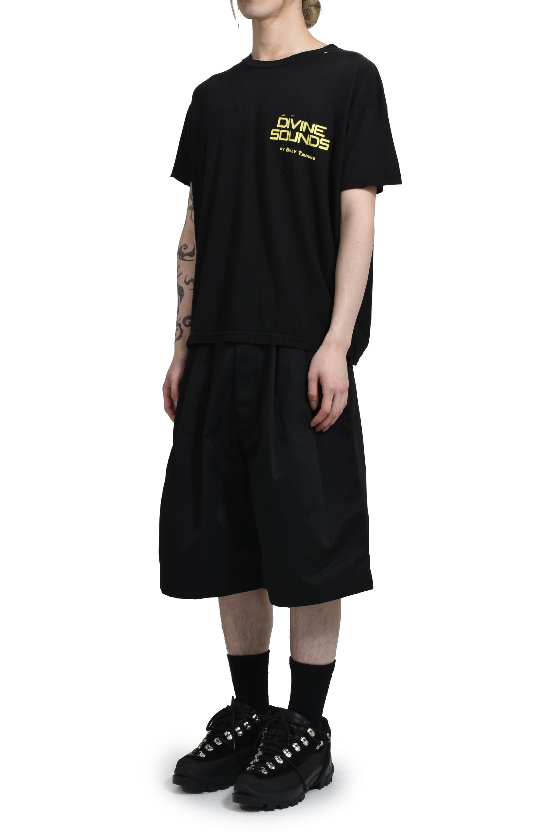 DIVINE SOUNDS DESTROYED EASY TEE / BLK - 4