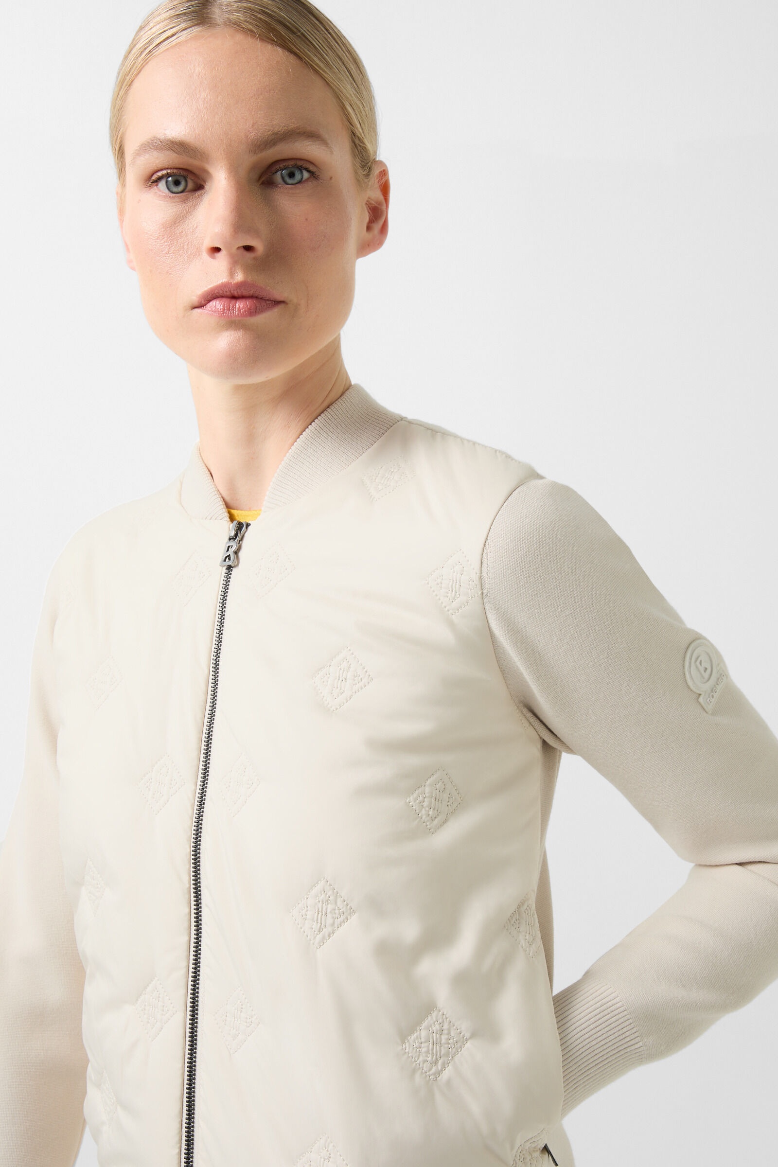 Anne Hybrid knit jacket in Sand - 5