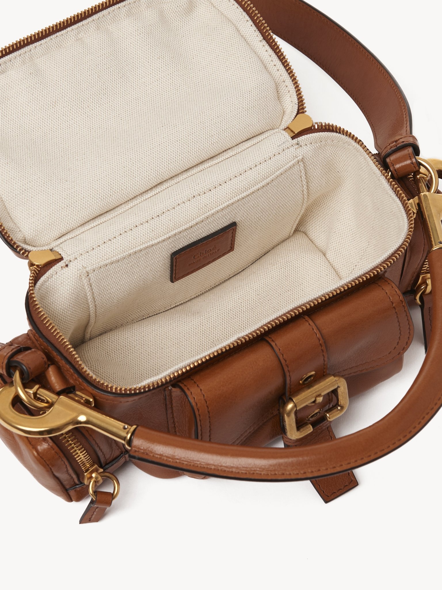 SMALL CAMERA BAG IN SOFT LEATHER - 5