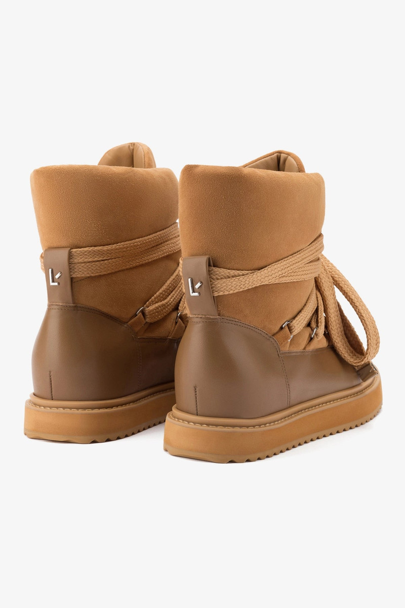 Larroudé Utah Puffer Boot In Toasted Suede outlook