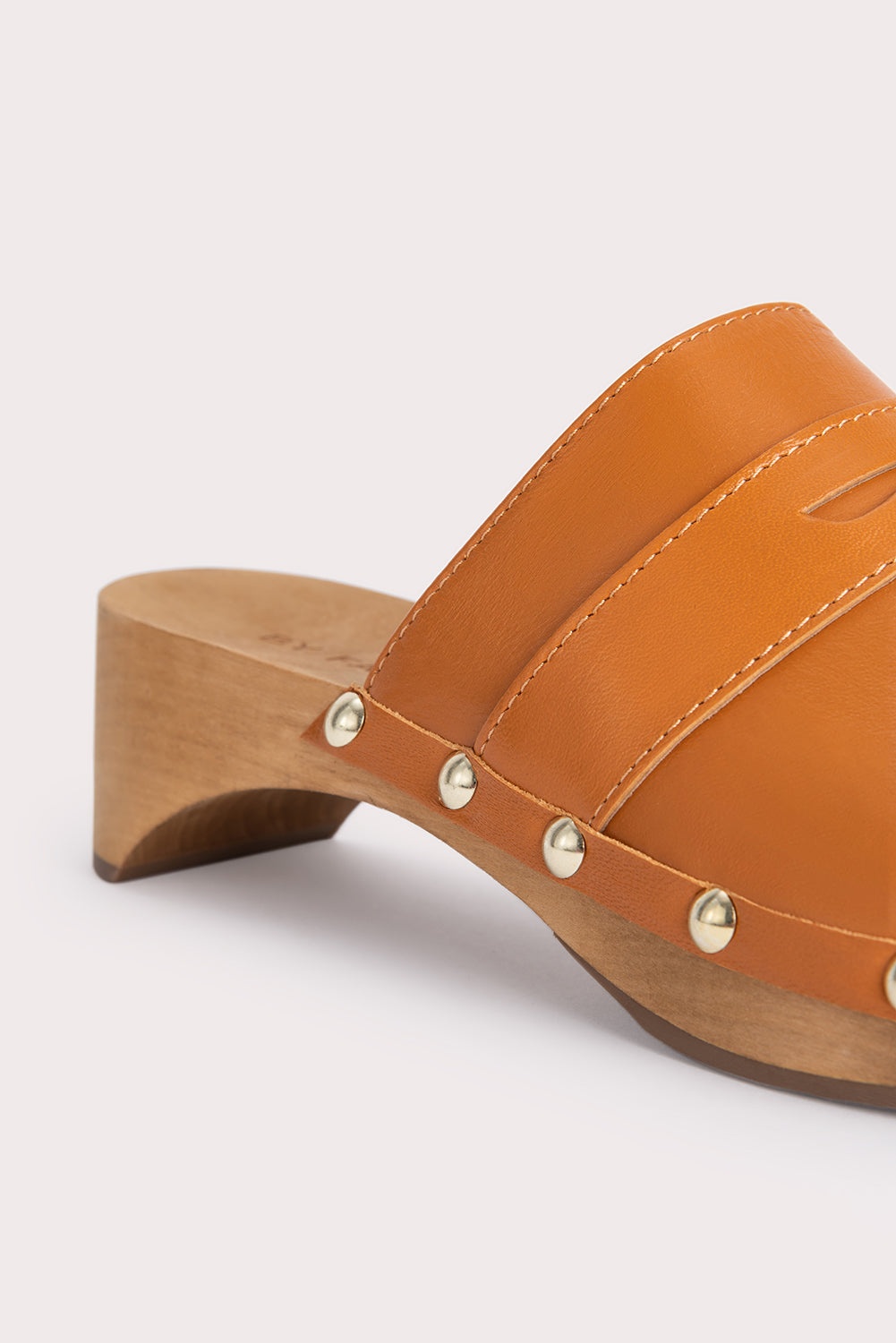 Hans Caramel Gloss Leather - 5