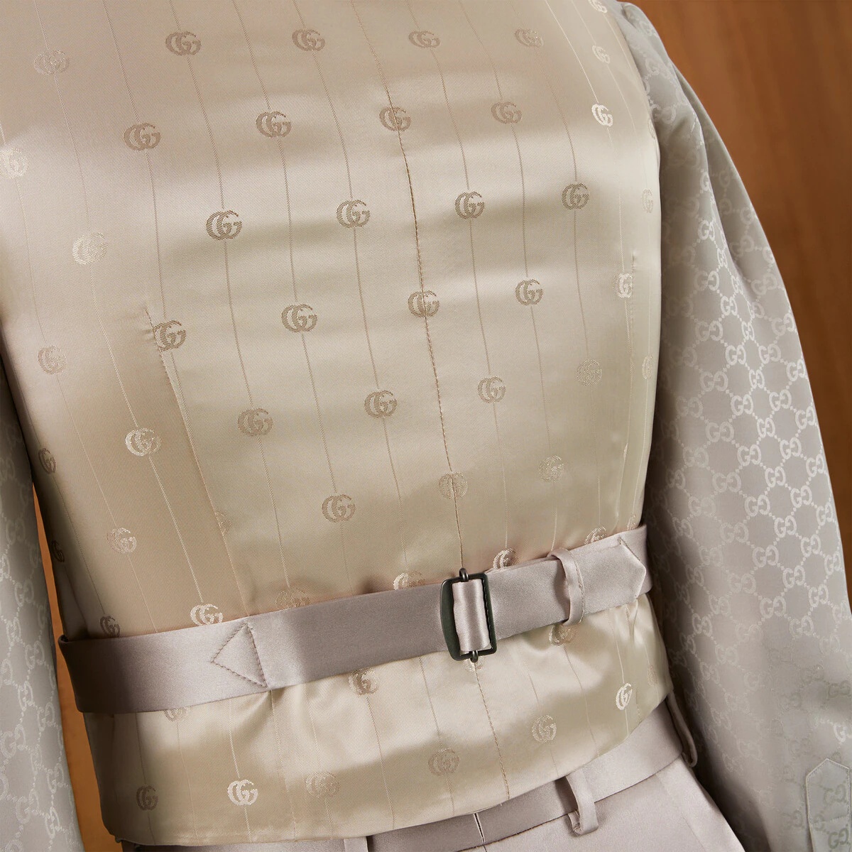 Satin formal vest - 4