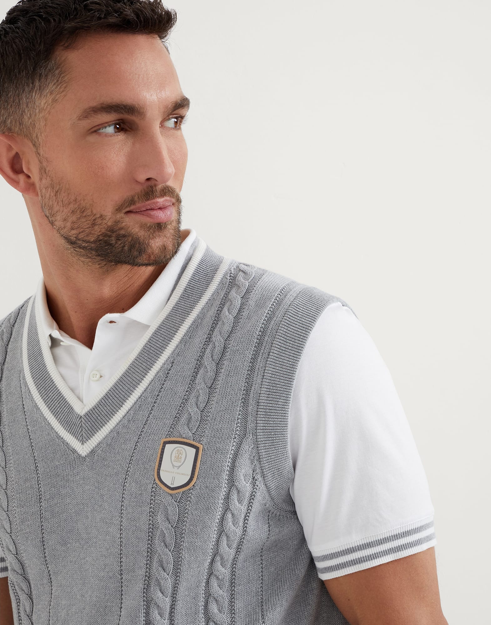 Cotton cable knit vest with tennis badge - 3