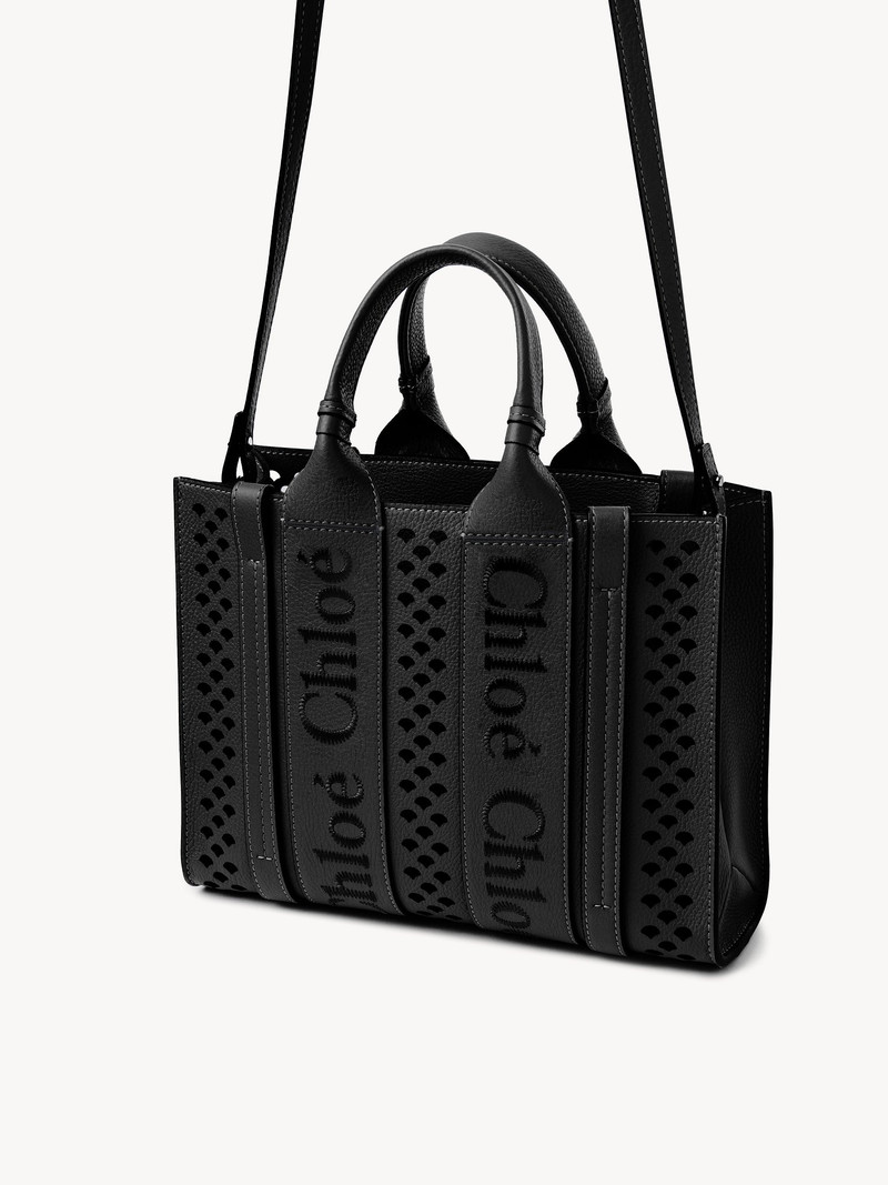 Chloé SMALL WOODY TOTE BAG WITH STRAP outlook