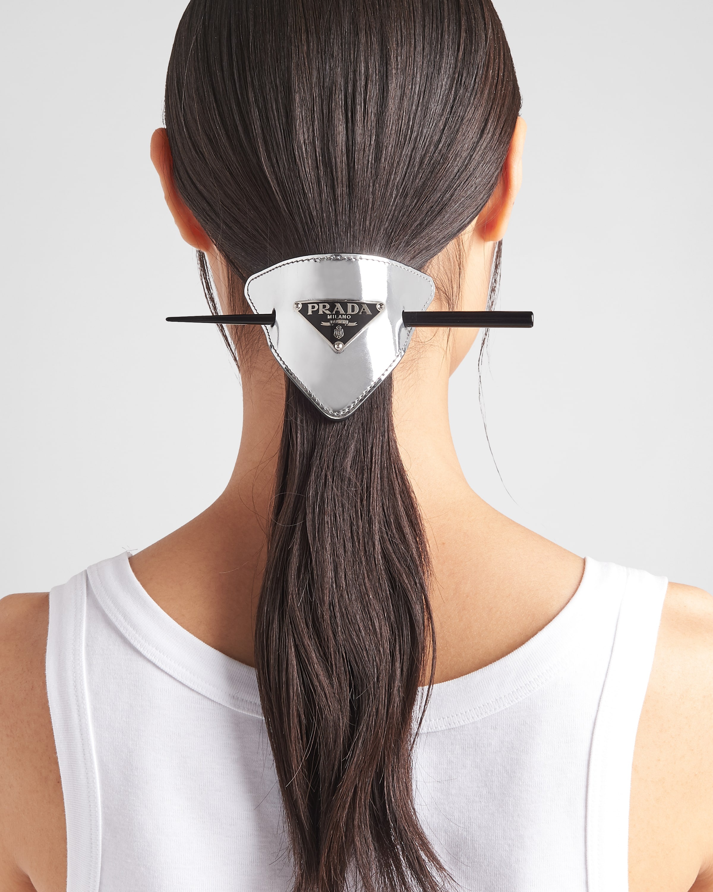 Brushed leather hair clasp with stick - 2