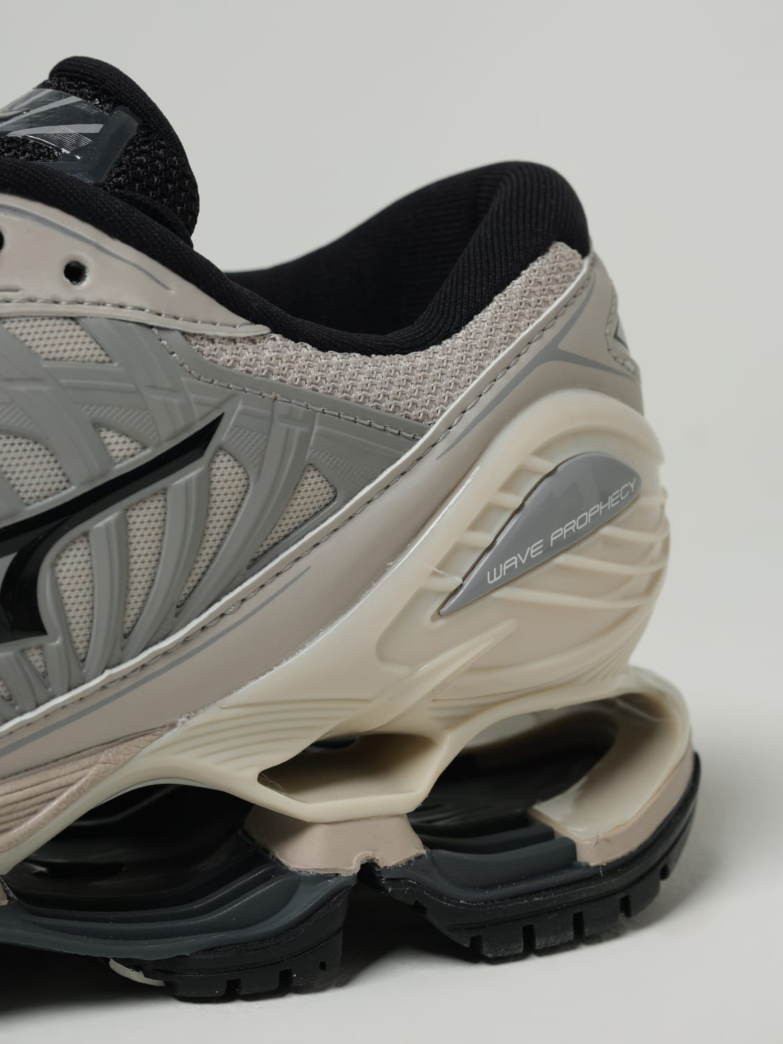 Sneakers men Mizuno - 4