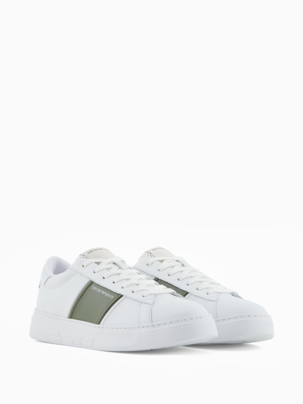 contrasting-panel sneakers - 2