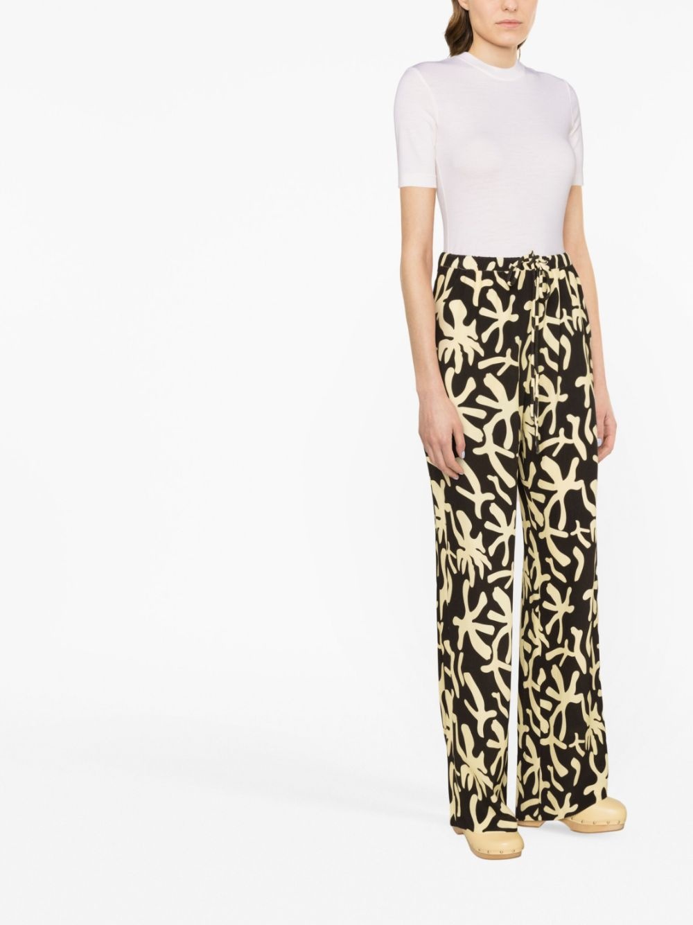 abstract-print drawstring trousers - 3
