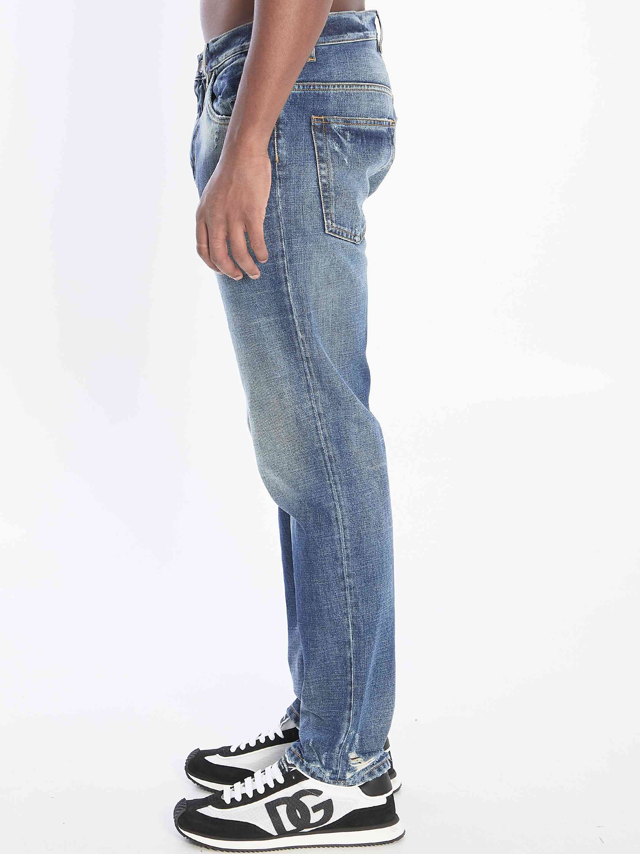 Dolce&Gabbana Men Denim Pants With Plaque - 3