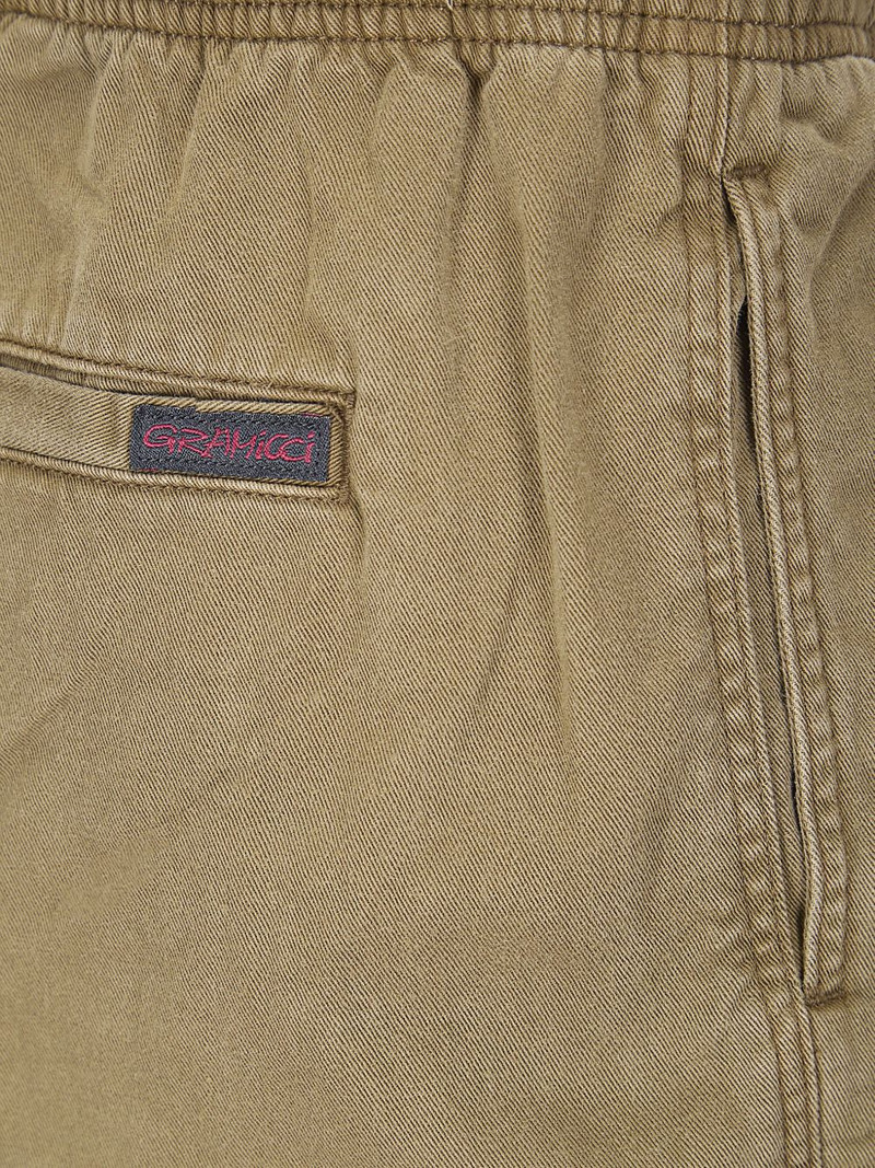 elastic-waistband shorts 3