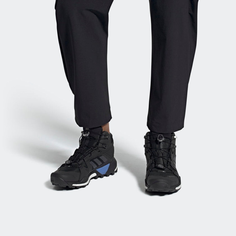 (WMNS) adidas Terrey Skychaser Xt Mid Gtx 'Black Blue' EE9391 7