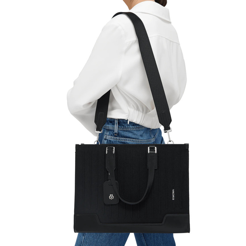 Never Still Tote Medium 7