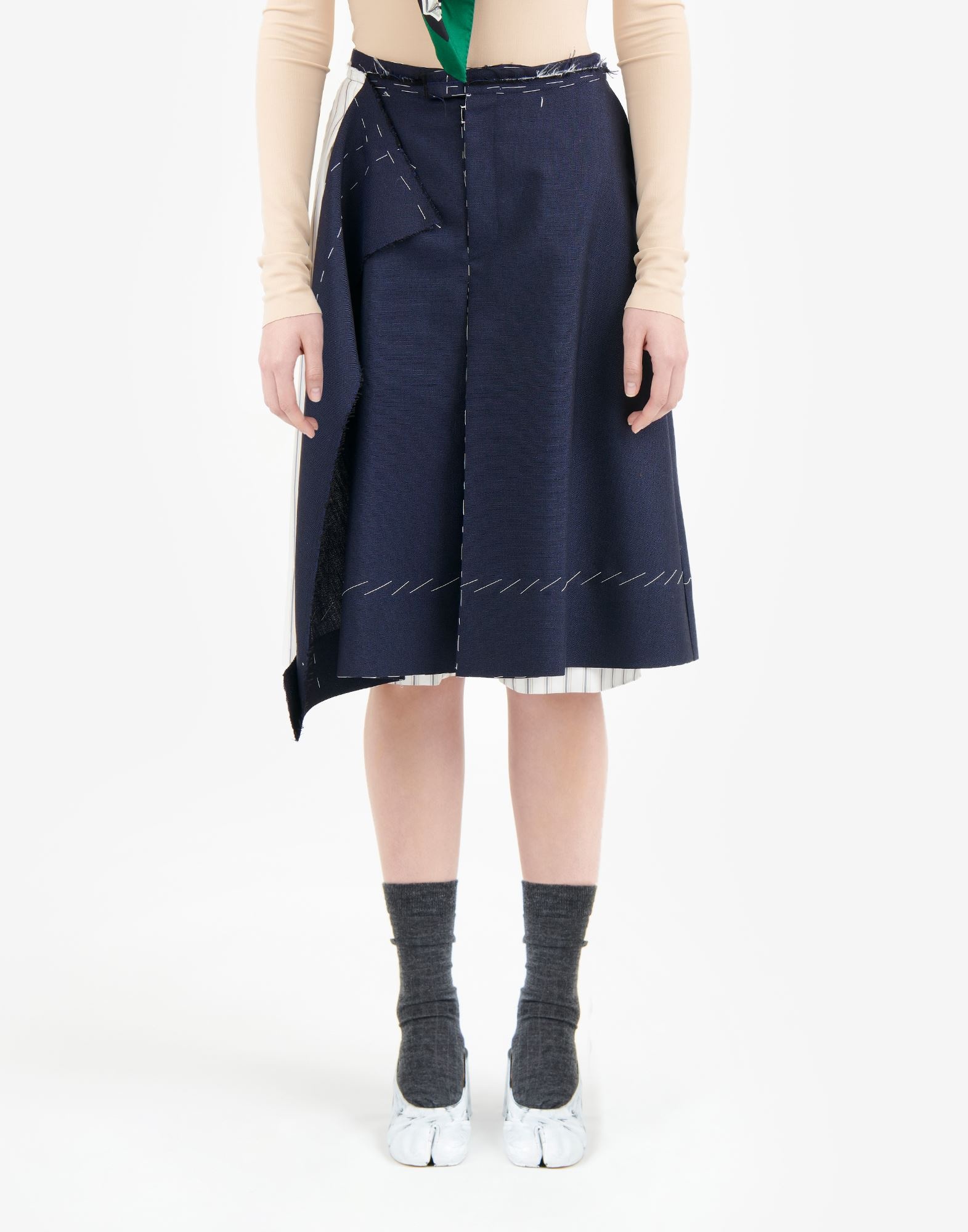Anonymity of the lining skirt - 5