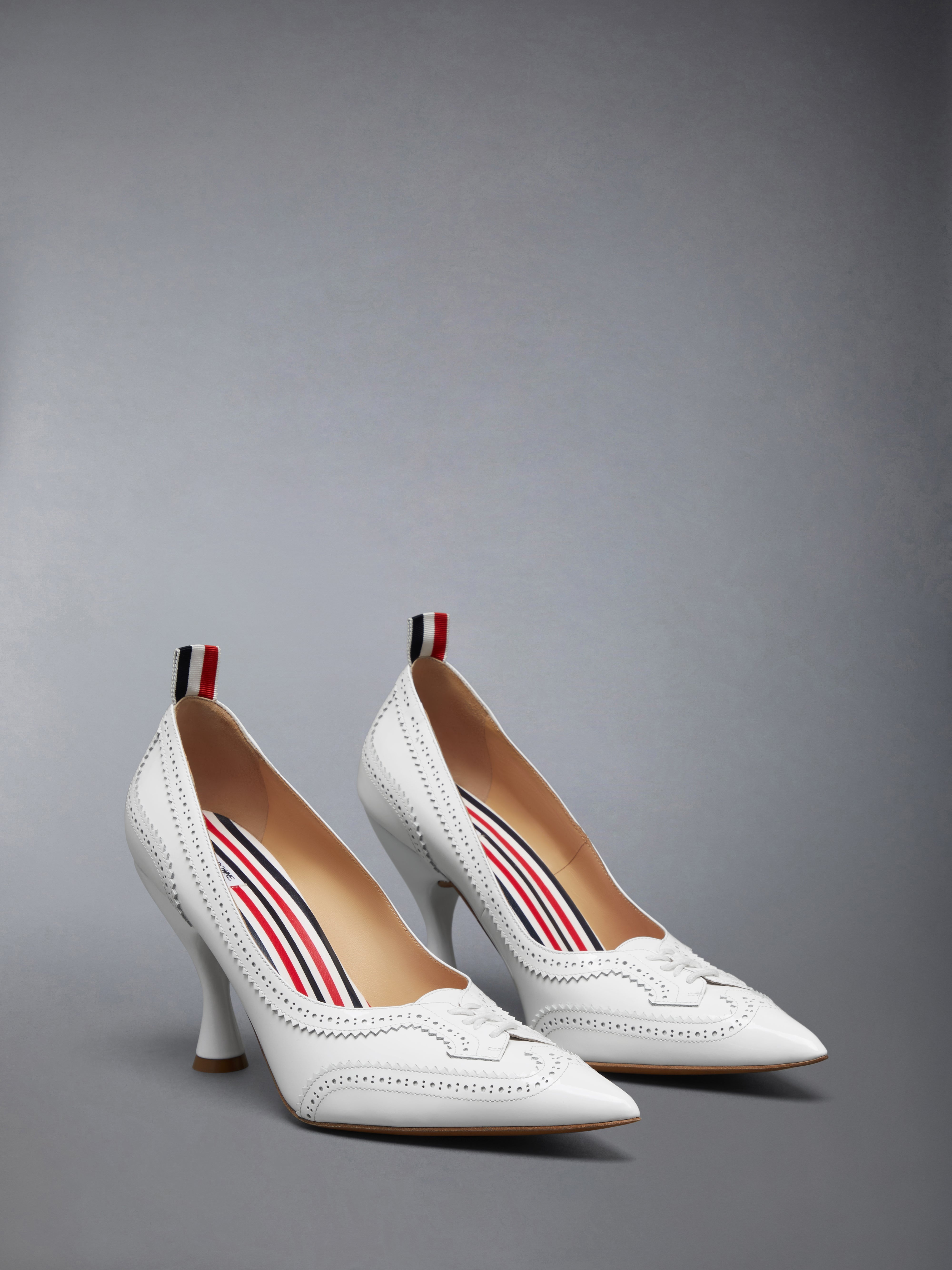 SOFT PATENT LEATHER WINGTIP 90MM CURVED HEEL PUMP - 2