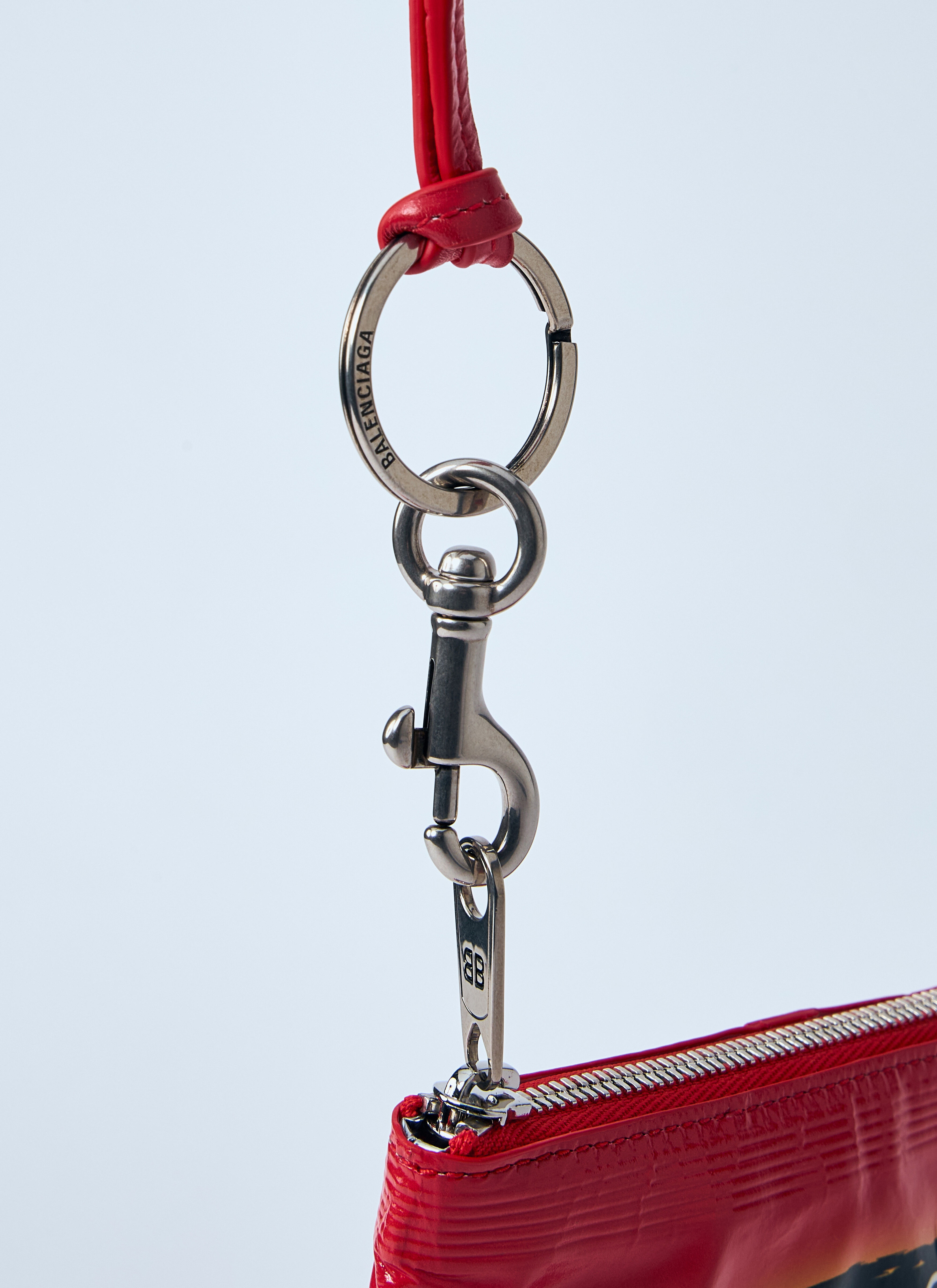 [BALENCIAGA]Chips Phone Holder Pouch フォーンホルダーポーチ Chips Phone Holder Pouch in Black | Balenciaga US
