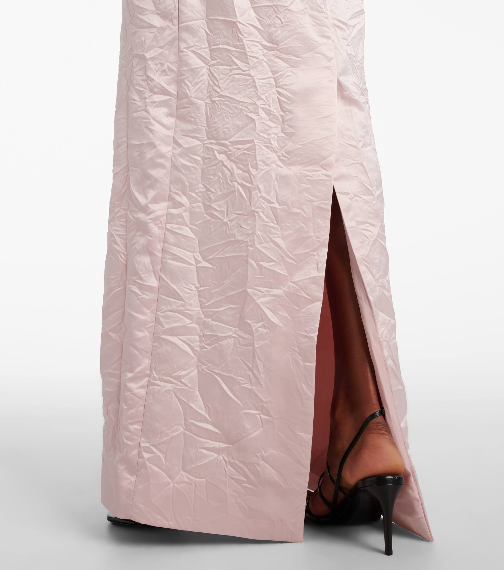 Embroidered satin gown - 7