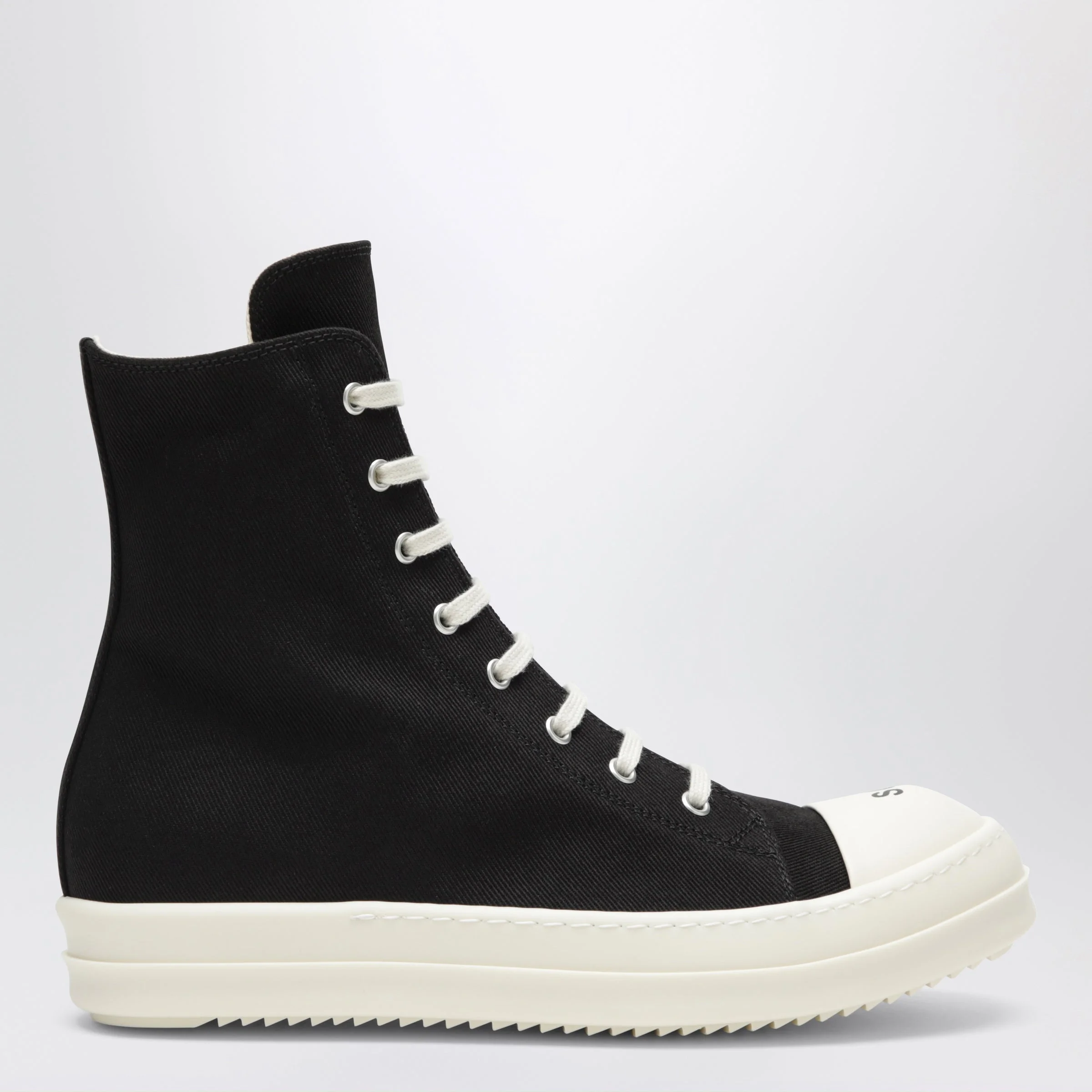 Tower sneakers in black/milk white "So Cunt" - 1