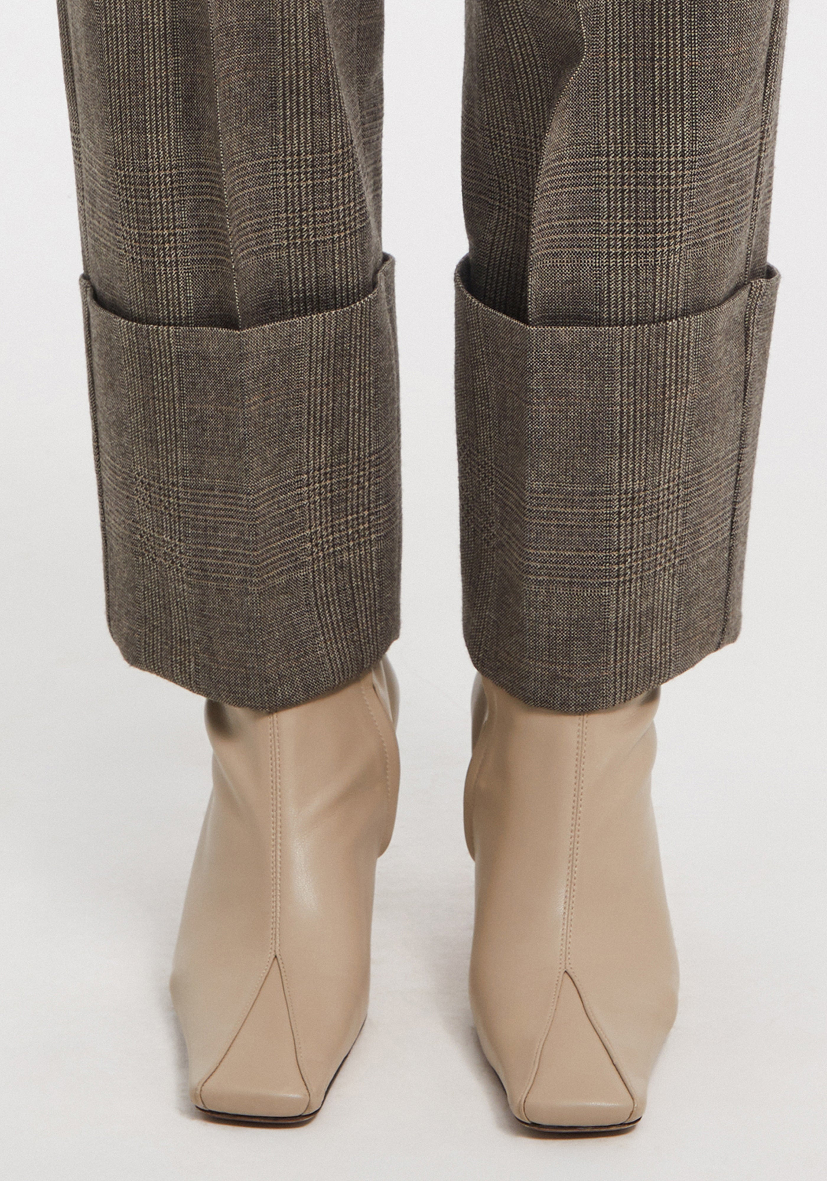 WENDERS
Checkered cuffed straight-leg suiting pants - 6