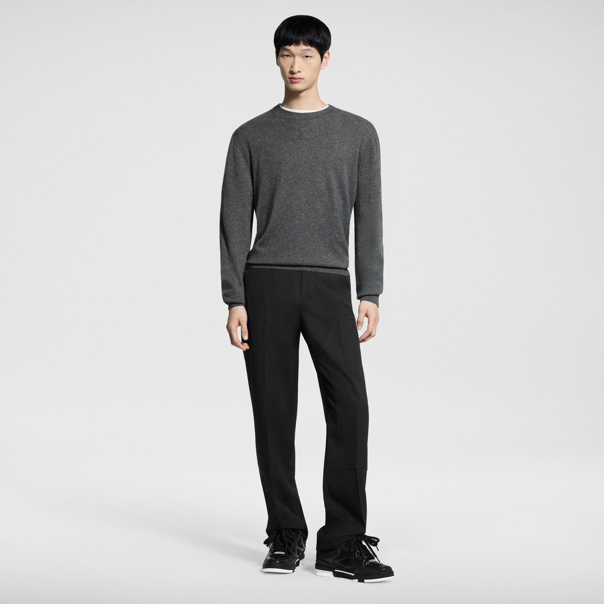 LVSE LV Embossed Crewneck - 4