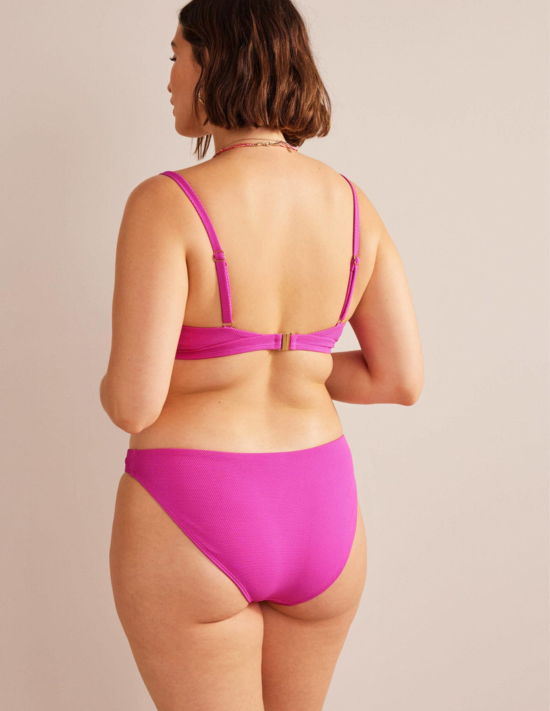 Arezzo V-neck Bikini Top-Amazing Pink Texture 7