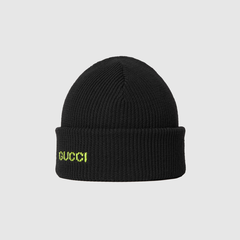 GUCCI Wool hat with embroidery outlook