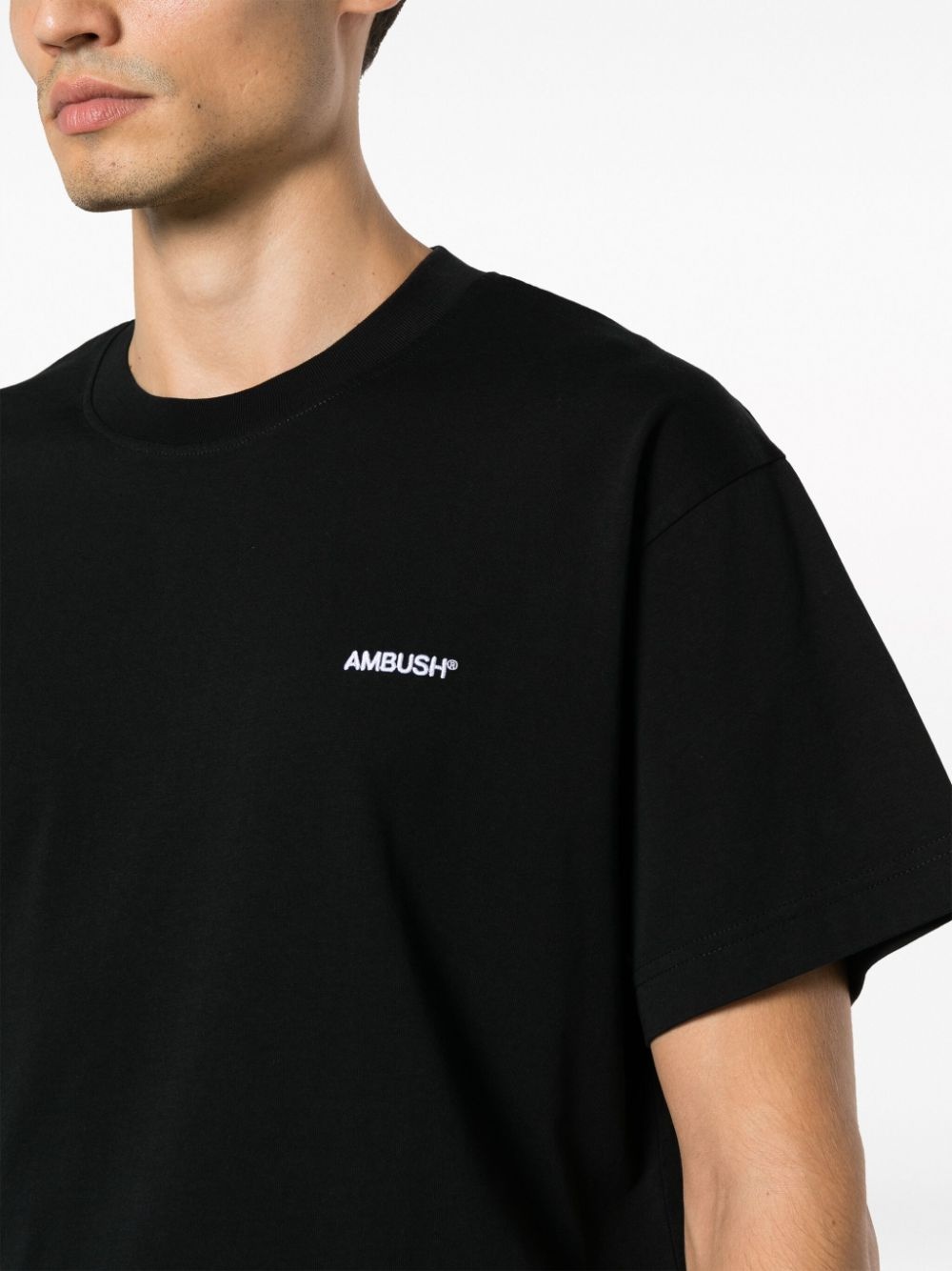 logo-embroidered crew-neck T-shirt - 5