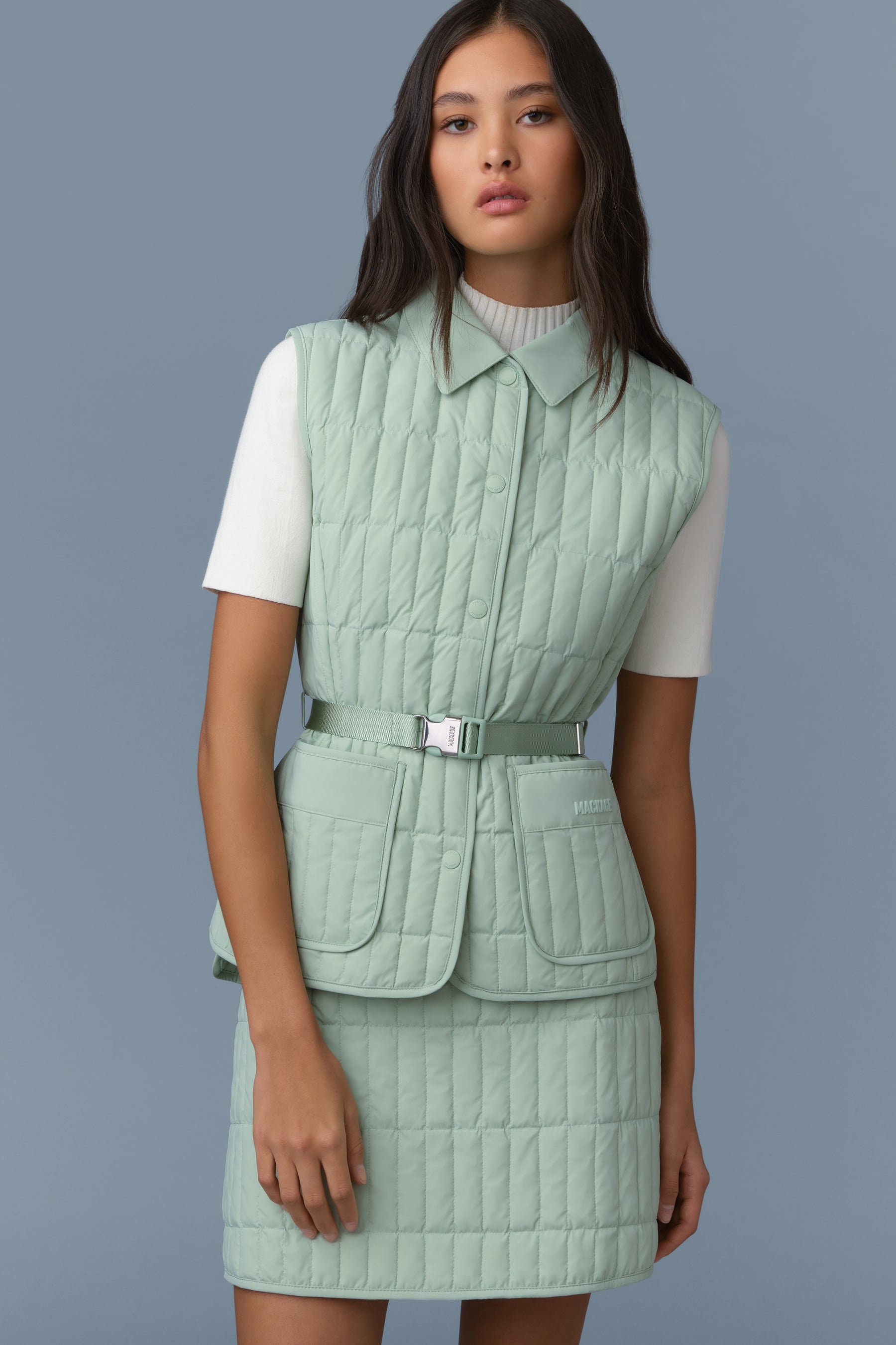 HELIA Light Down Vertical Quilted Vest - 2