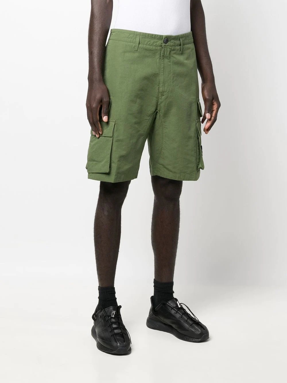 Compass-patch cargo shorts - 3