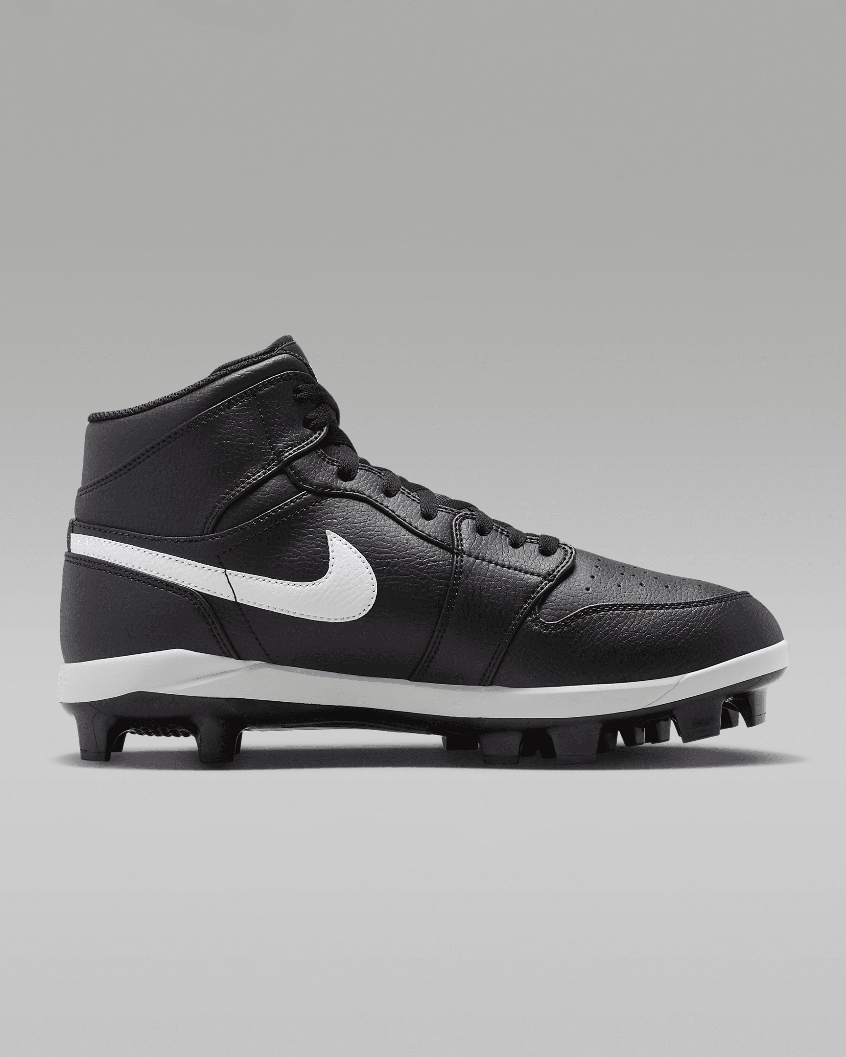 Jordan 1 Retro MCS Men's Baseball Cleats - 3