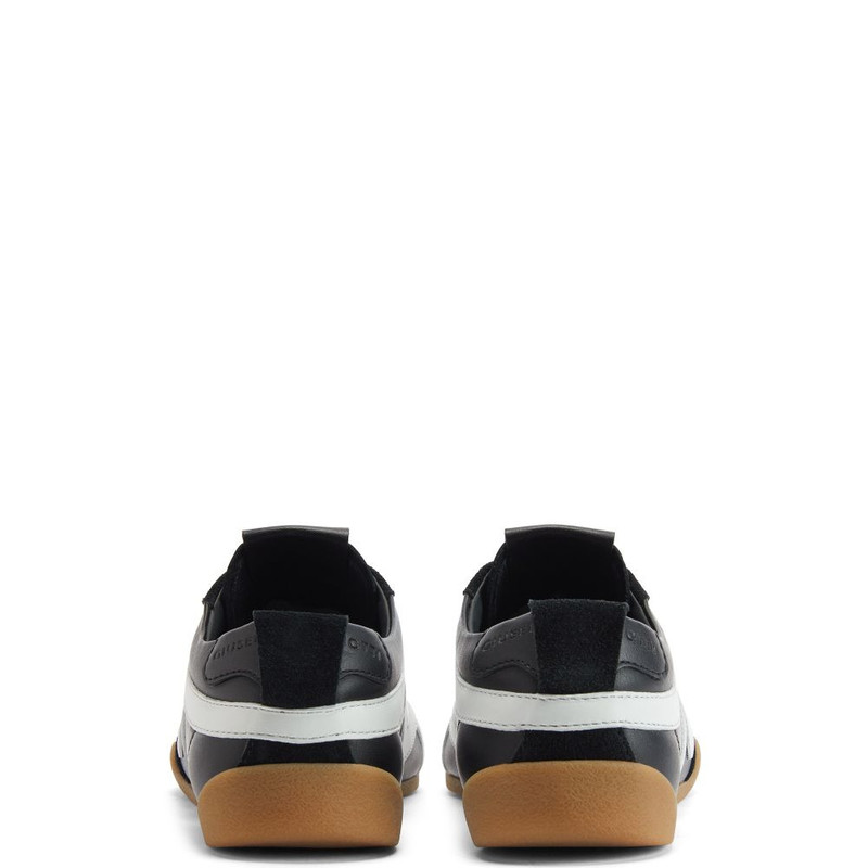 Giuseppe Zanotti Gz-top outlook