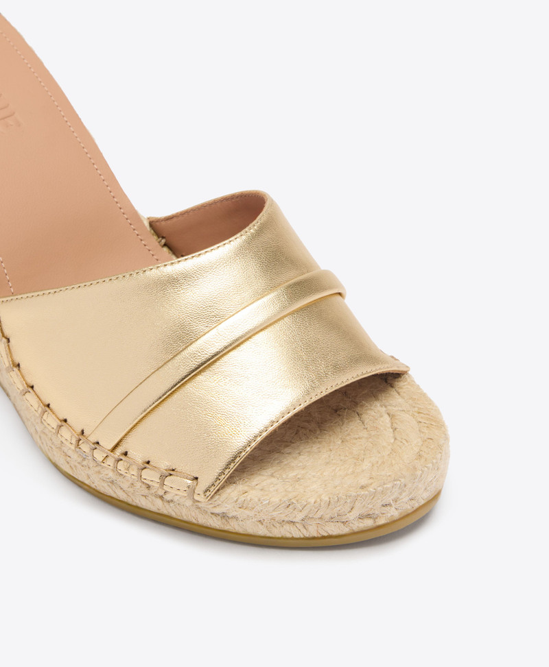 Soleil 85 Gold Leather Wedge Sandals 4
