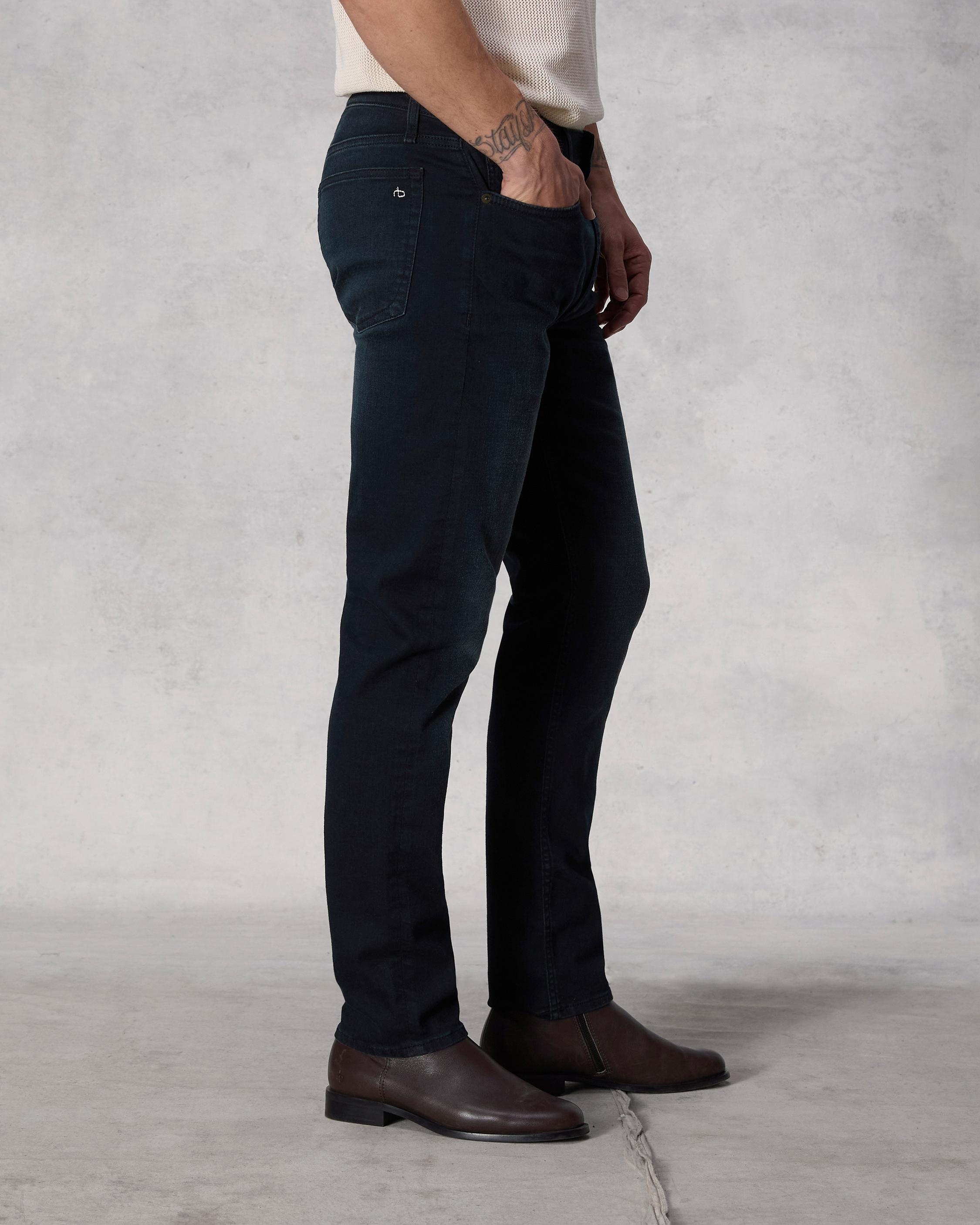 Fit 3 - Evans
Athletic Fit Aero Stretch Jean - 3