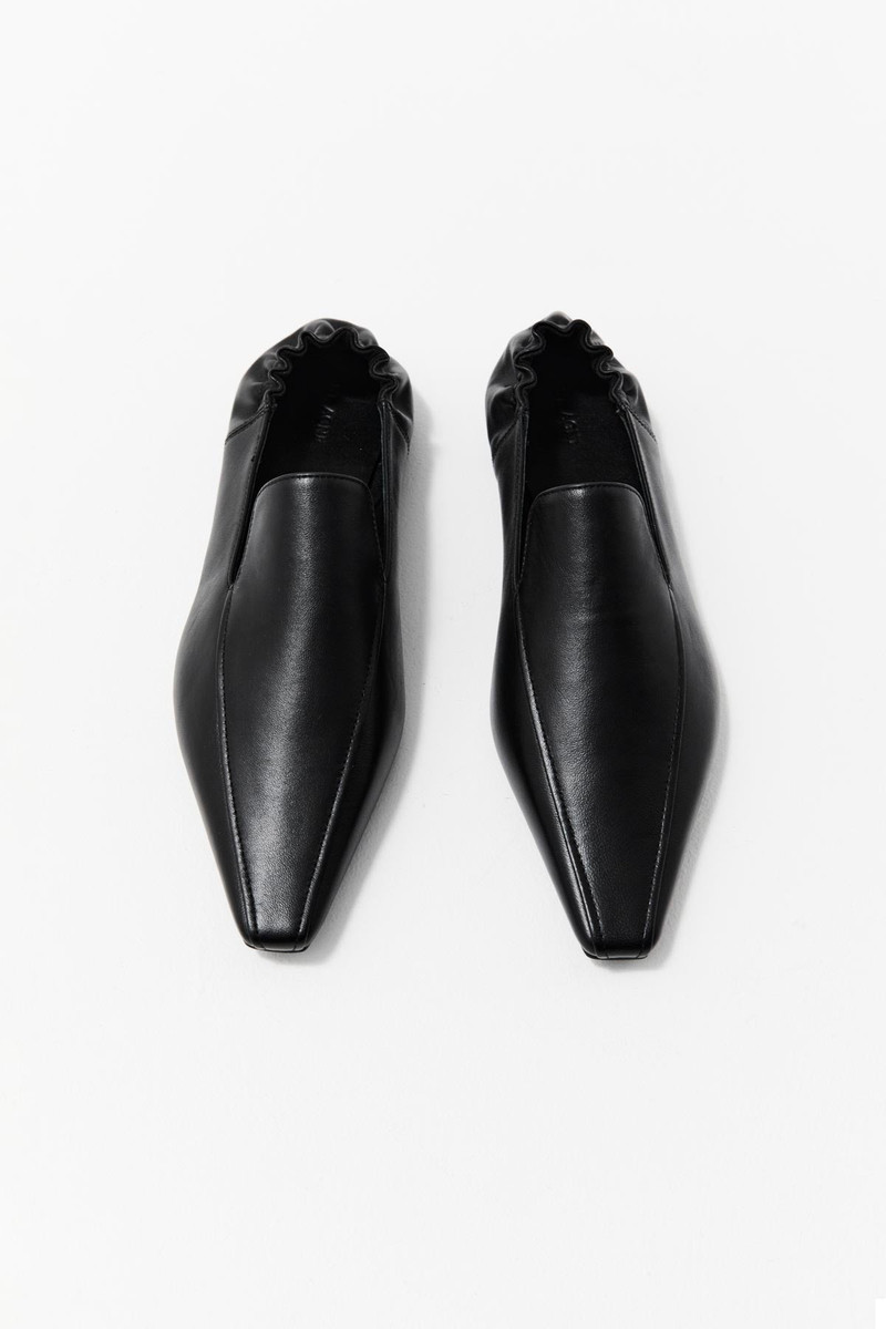 Flat Loafer - Black 1
