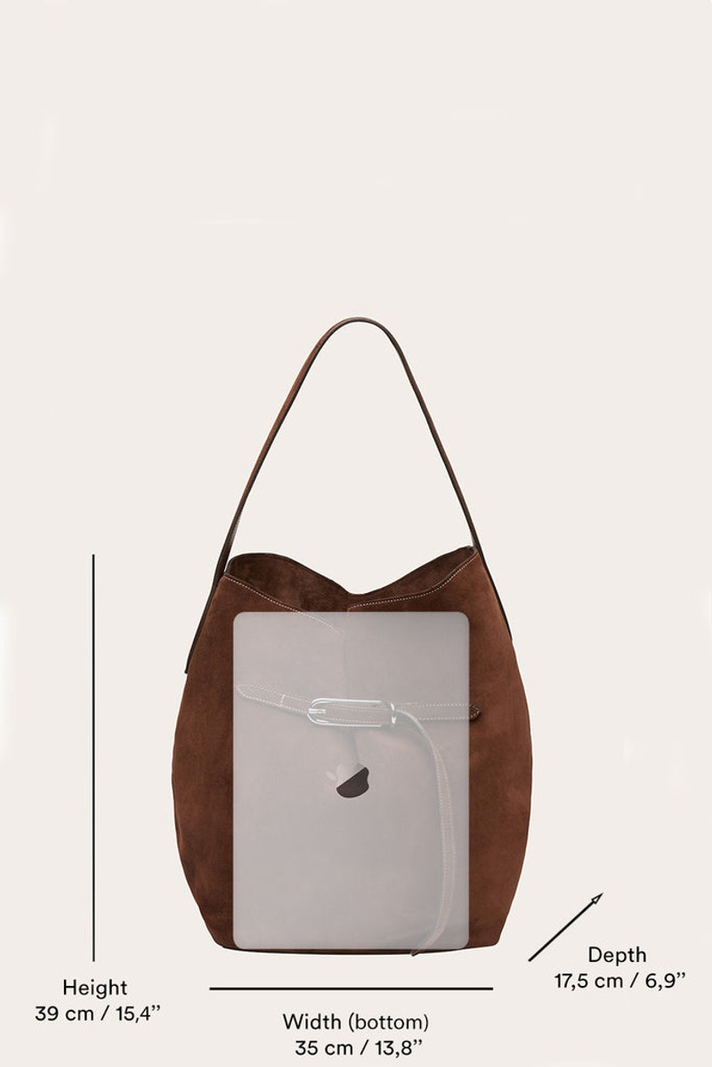 BELTED BUCKET BAG LARGE CINNAMON SUEDE 5