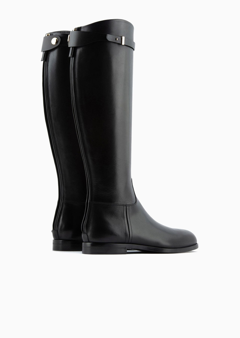 High-heeled, glossy leather boots 3